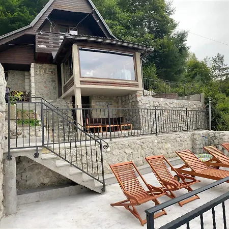 By Riverhill Karlovac Exterior photo